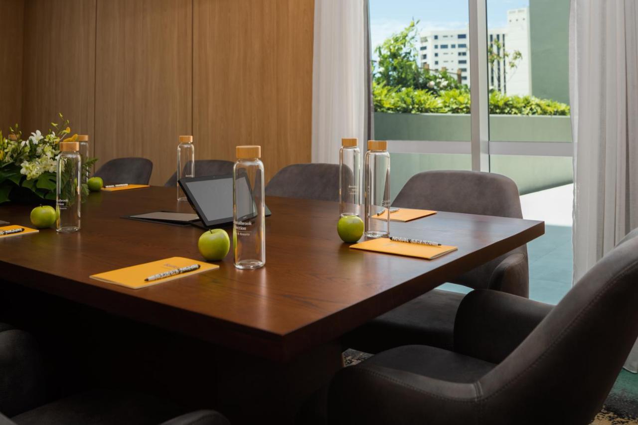 Crystalbrook Bailey Hotel Cairns Exterior foto Meeting room at the JW Marriott Hotel, Panama City